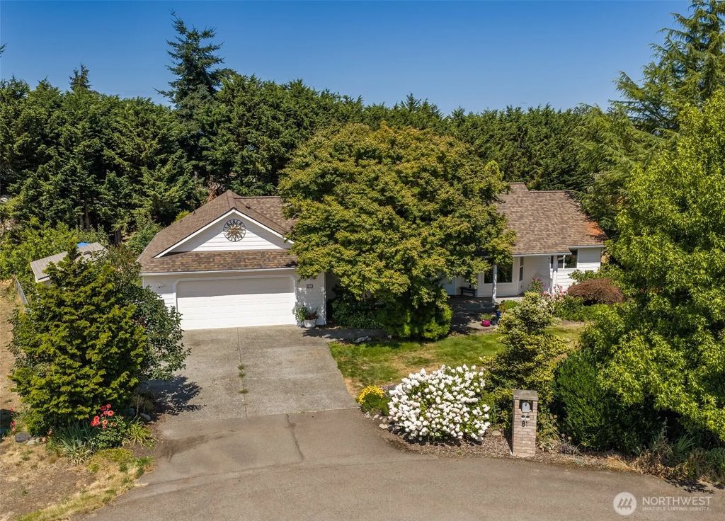 81 Eastgate Place, Sequim