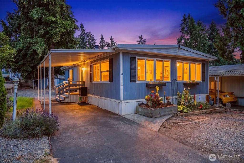 7301 Ne 175th Street 101, Kenmore
