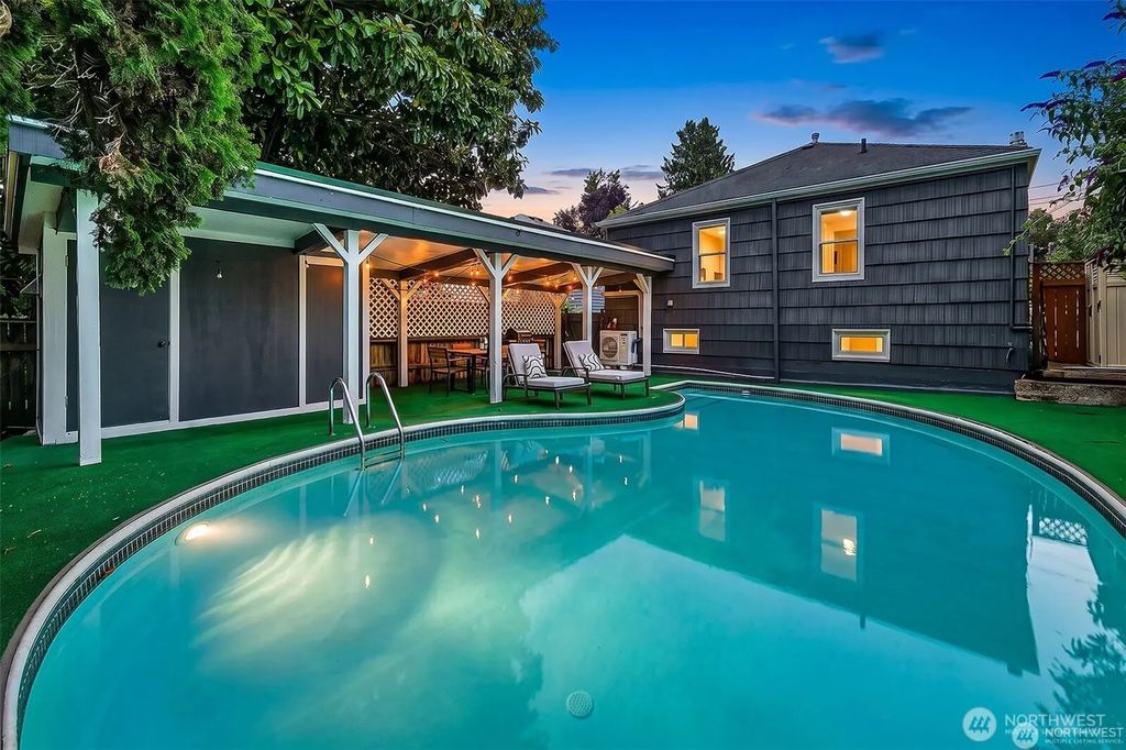 647 Nw 51st Street, Seattle