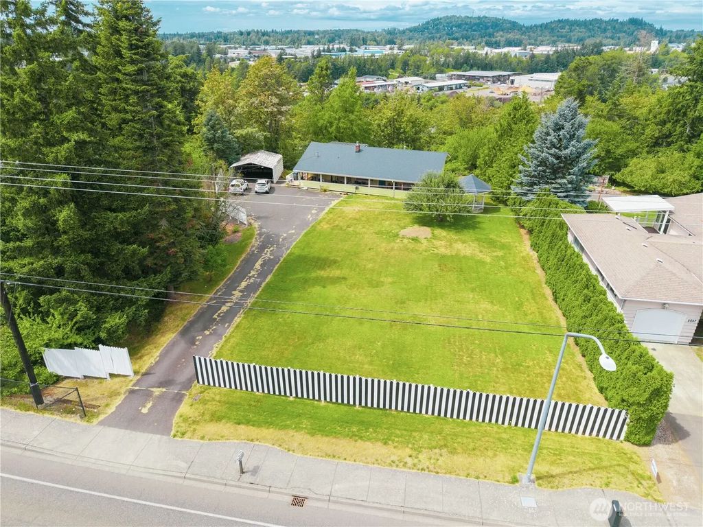 2501 E Sunset Drive, Bellingham