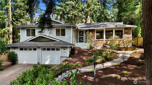 3730 Ne 194th Street, Lake Forest Park