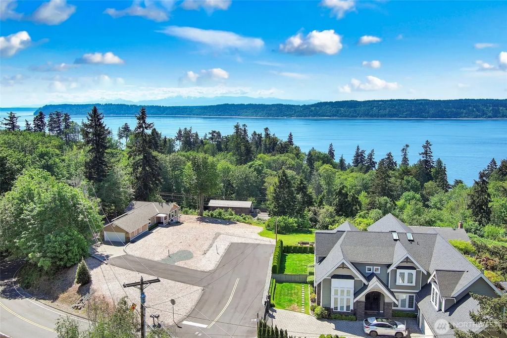 501 11 Street, Mukilteo