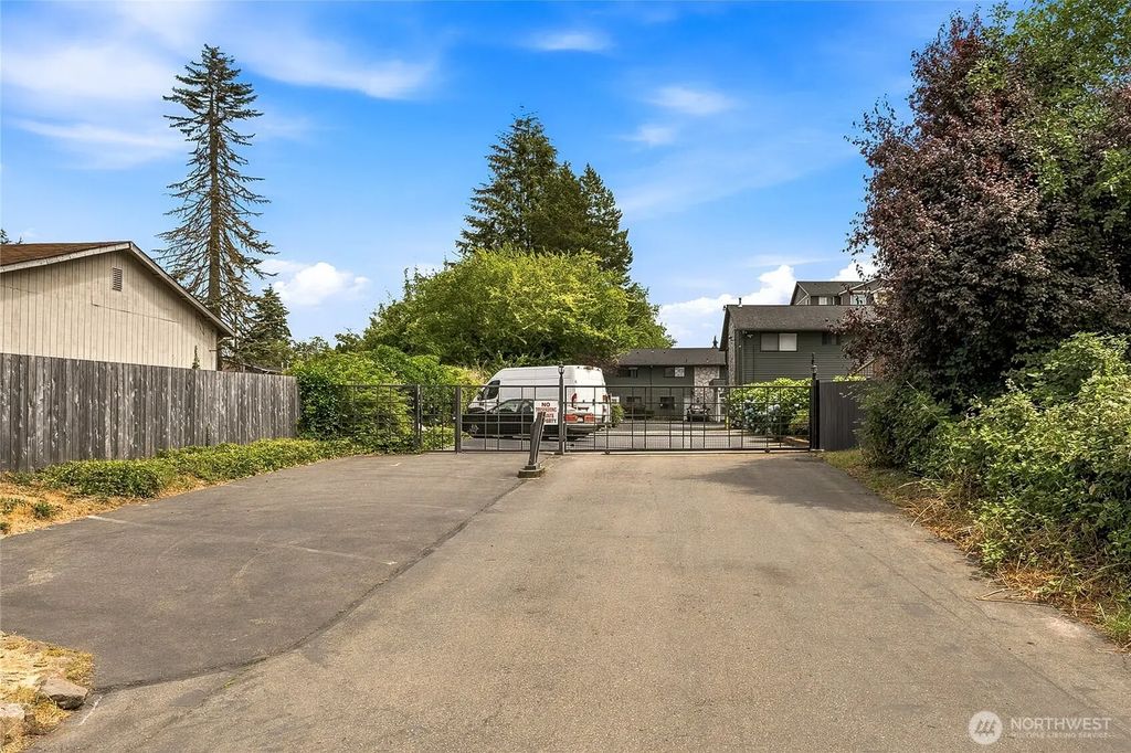 1040 S 320th Street 36, Federal Way