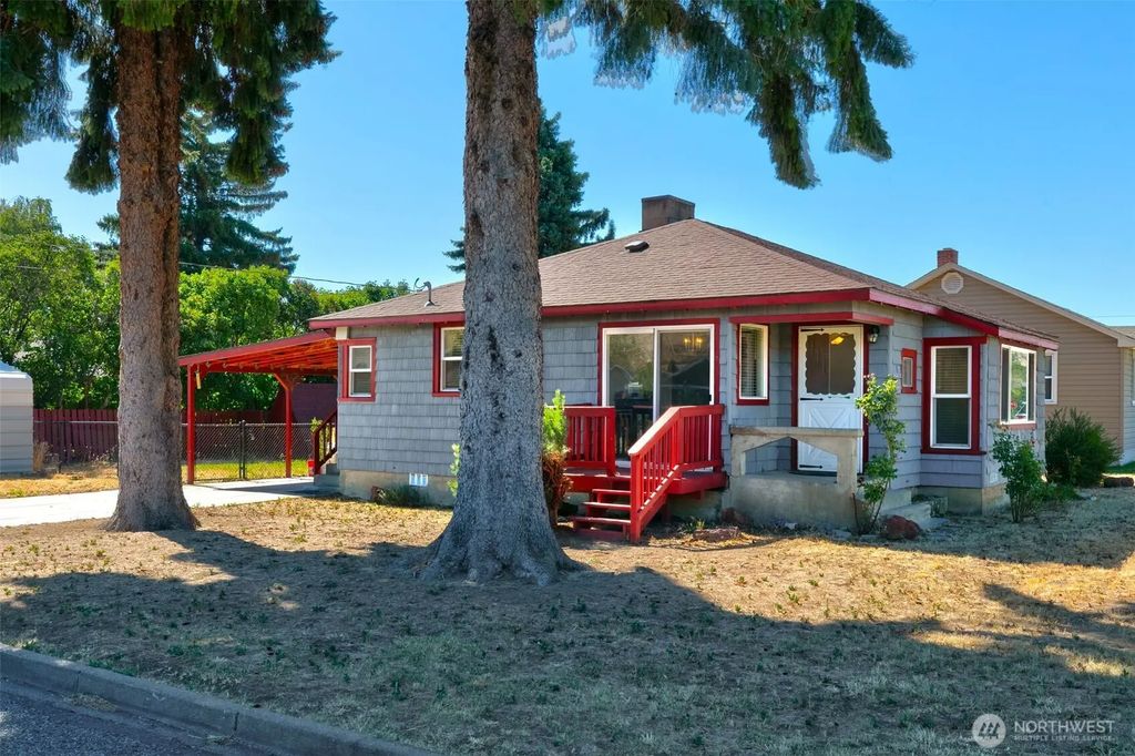 25 Shafer Avenue, Naches