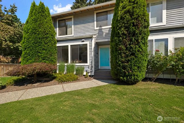 11706 Ne 105th Court, Kirkland