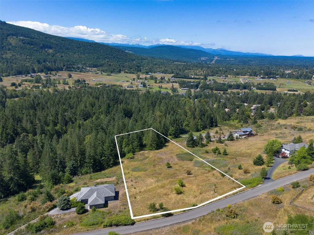 183 Hillside Drive, Sequim