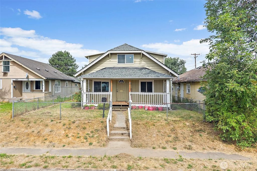 293 17th Avenue, Longview