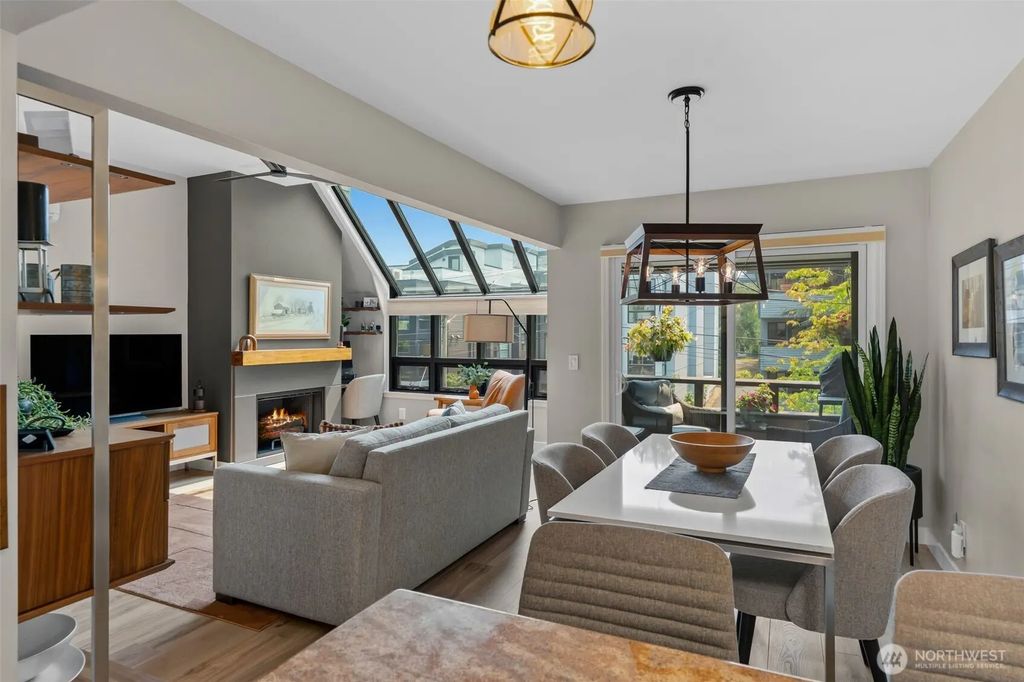6300 Sand Point Way Ne 306, Seattle