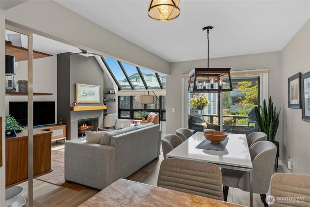 6300 Sand Point Way Ne 306, Seattle