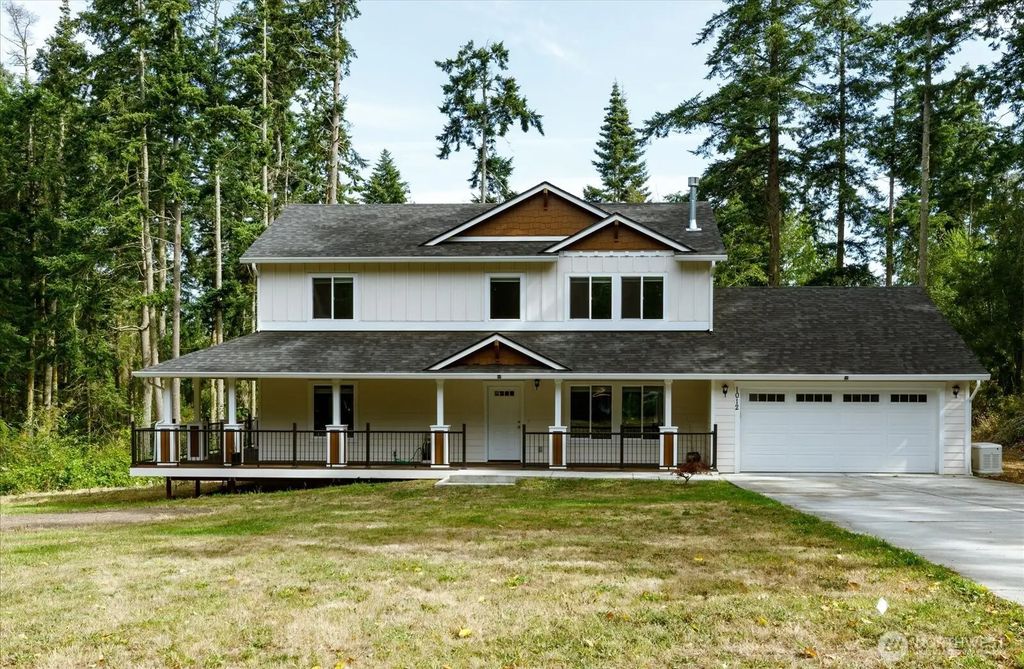 1012 Star Flower Road, Oak Harbor