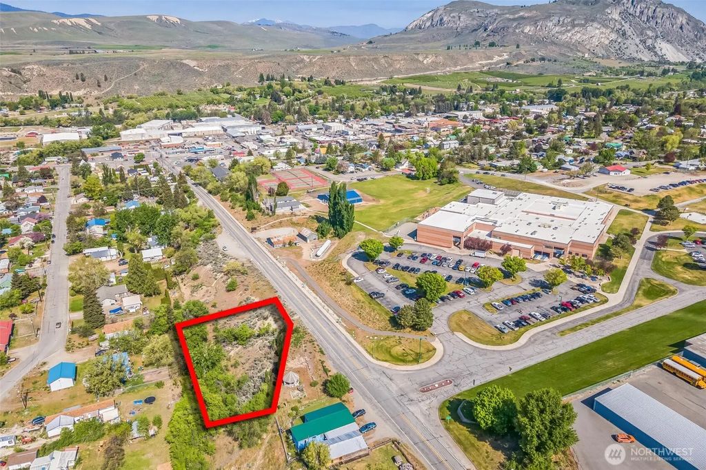 7 Mill Drive, Tonasket