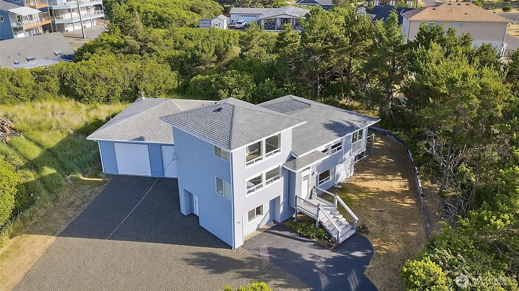 781 Camden Court Sw, Ocean Shores