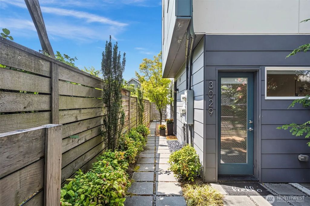 3029 Beacon Avenue S, Seattle