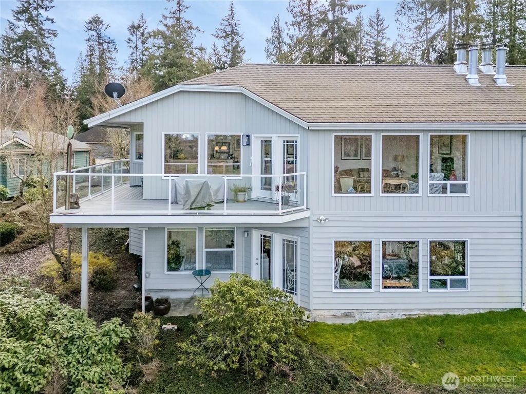 193 Fairway Drive, Sequim
