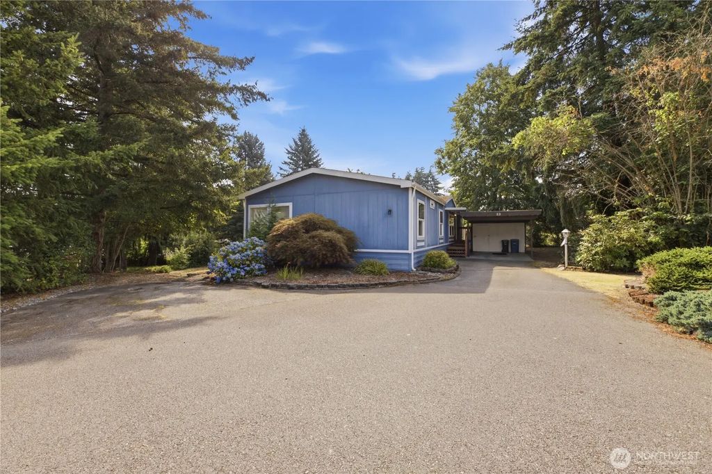 9314 Canyon Road 22, Puyallup
