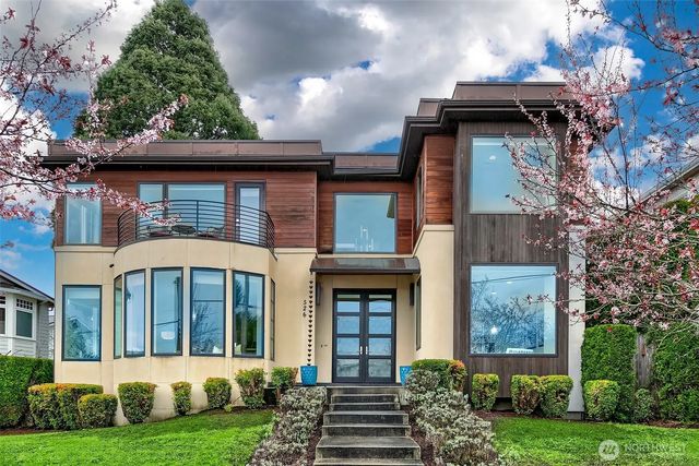 526 14th Avenue W, Kirkland