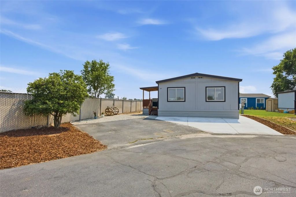 4000 Longview Street Ne 82, Moses Lake