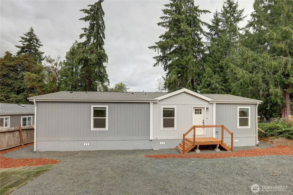70 E Panorama Drive, Shelton