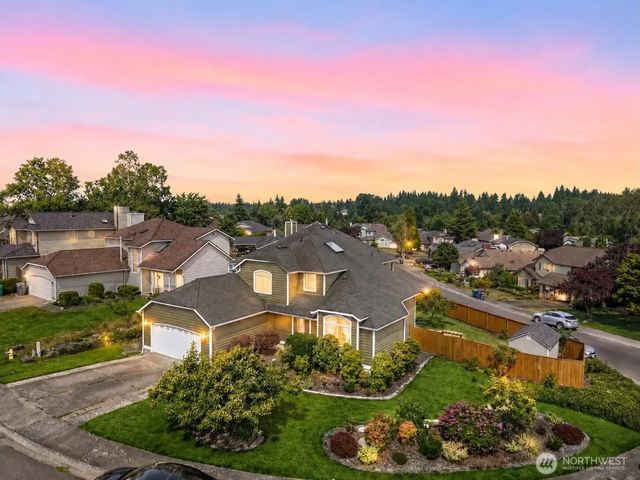 32708 19th Place Sw, Federal Way