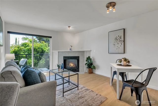 2512 E Madison Street 303, Seattle