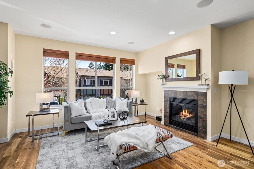 16528 2nd Park Se, Bothell