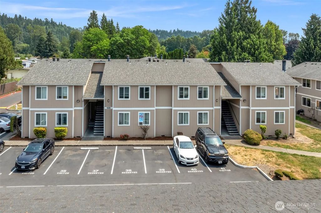 1609 Maple Lane C1-c8, Kent