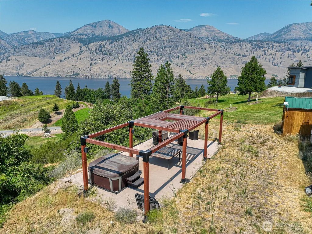 83 Bella Vista Lane, Chelan