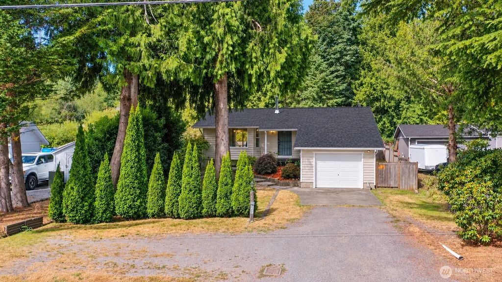 16420 W Lake Goodwin Road, Stanwood