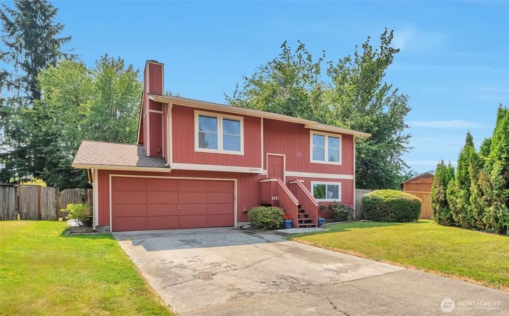 32007 Palace Court, Carnation
