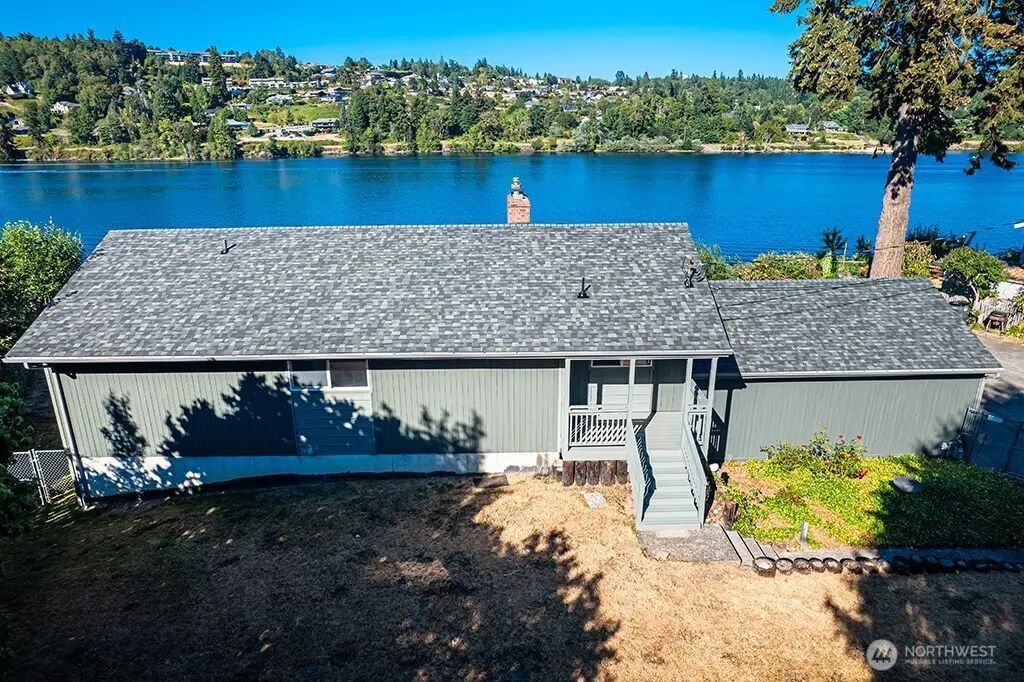2644 Stevens Drive, Bremerton