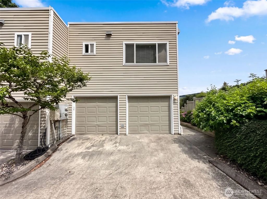 2325 Harbor Avenue Sw B2, Seattle