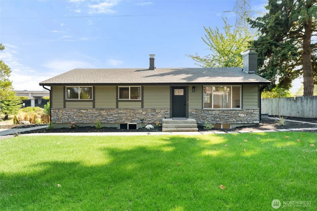 12215 Se 35th Street, Bellevue