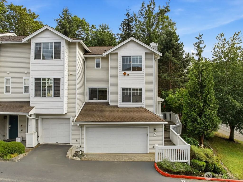 2300 Benson Road S F5, Renton