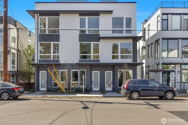 6723 Carleton Avenue S B, Seattle