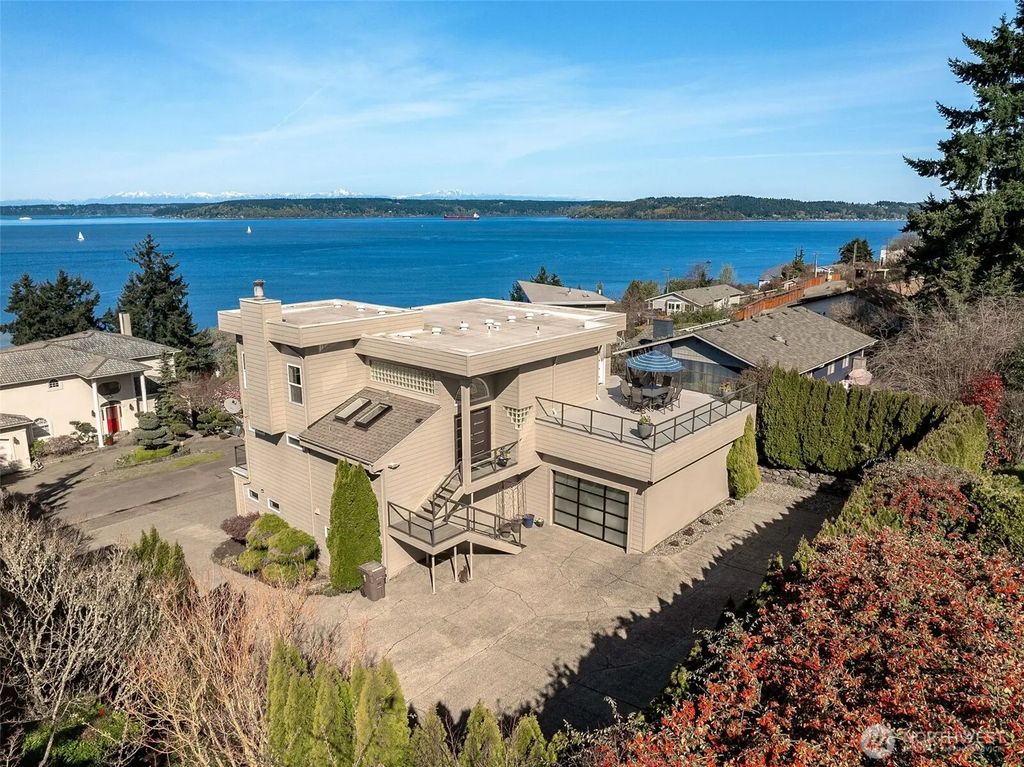 5711 Upland Terrace Ne, Tacoma