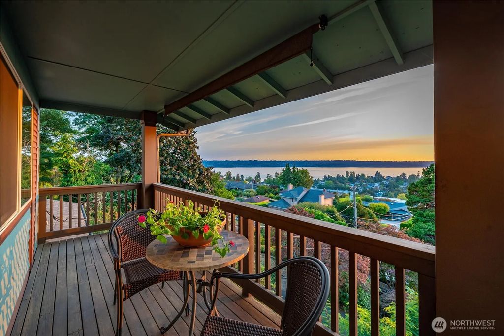 5027 Varco Road Ne, Tacoma