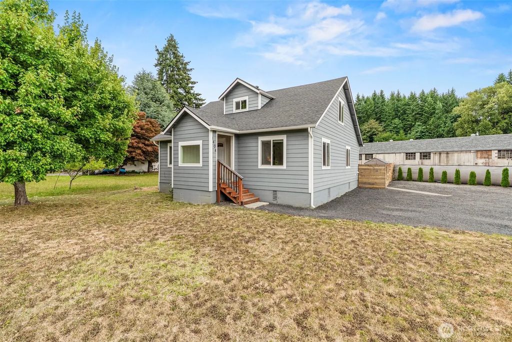 1404 Nw Kerron St, Winlock