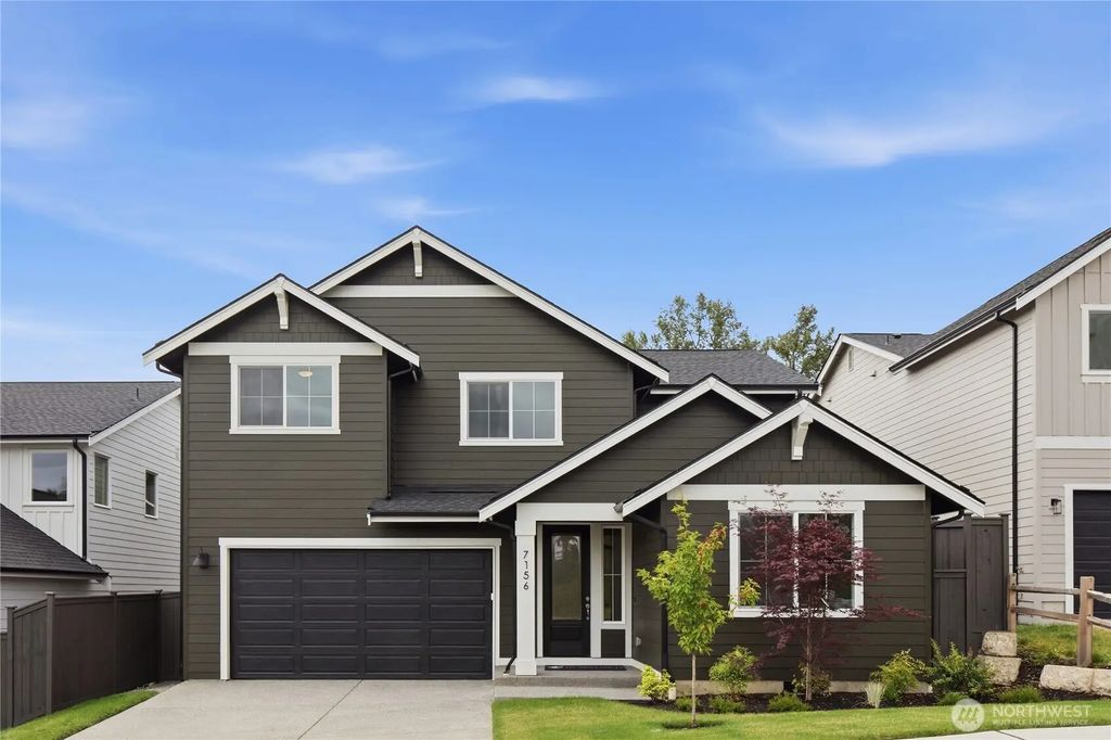 7156 90th Street Ct Se 11, Puyallup