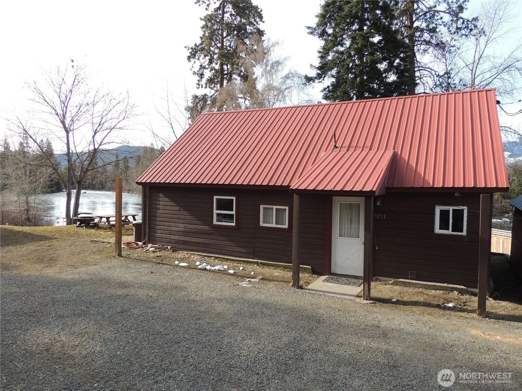 9291 Pakascwa Road, Peshastin