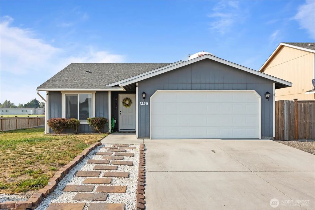1355 E Birch Street, Othello