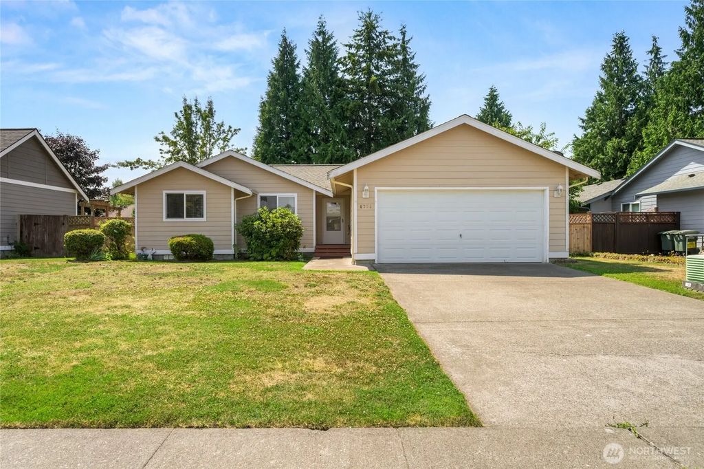 4789 Bayshore Drive, Blaine