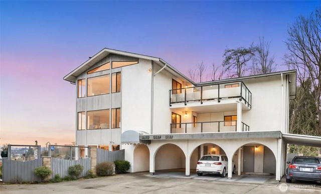 3113 W Harley Street 3115, Seattle