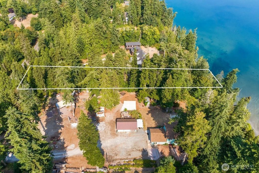 2689 Se Camano Drive, Camano Island