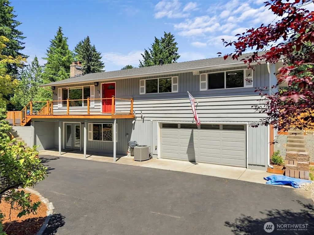 629 43rd Avenue Sw, Puyallup