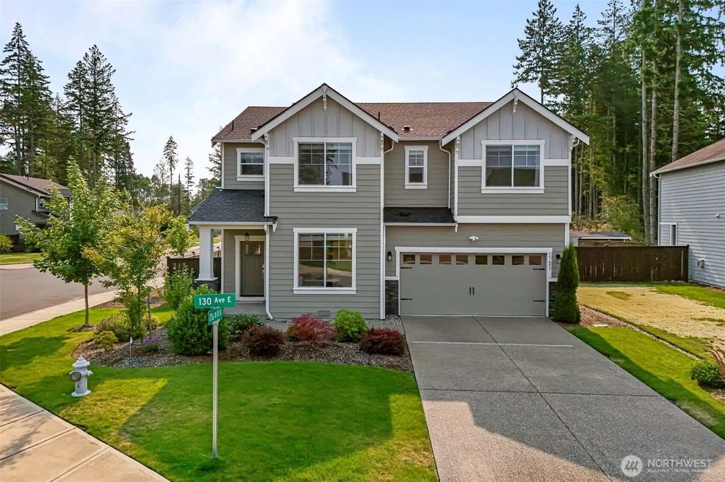 17657 130th Ave E, Puyallup