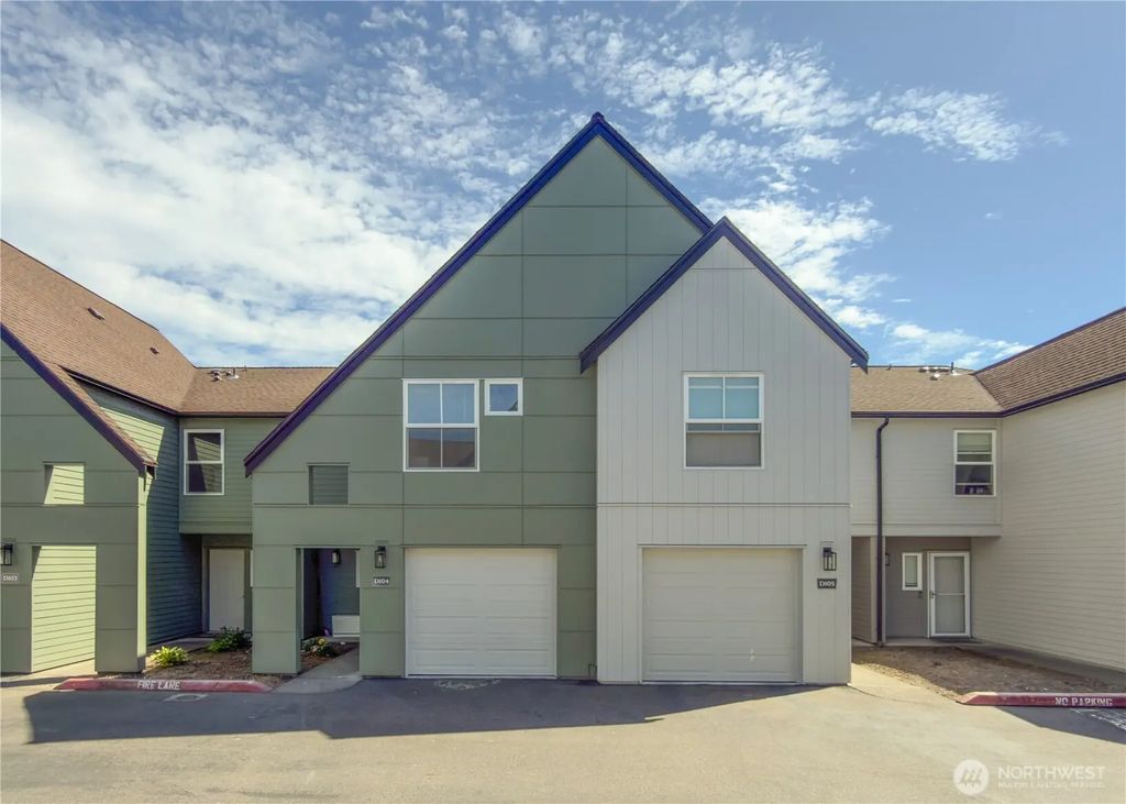 6707 S 239th Street D104, Kent