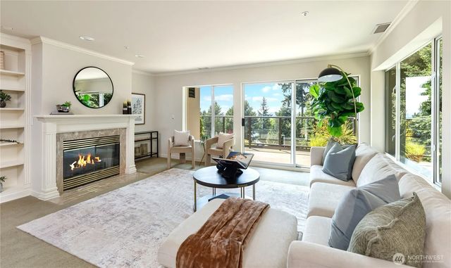 11122 Ne 41st Drive 35, Kirkland