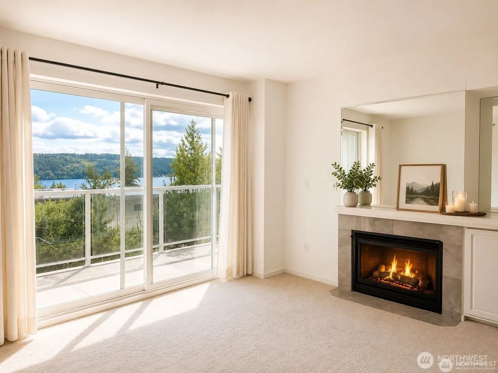 15020 Bothell Way Ne 204, Lake Forest Park