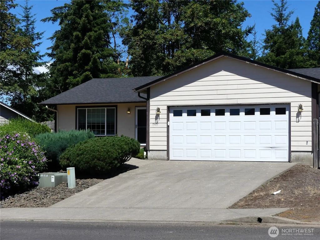 1320 Ashland Street, Kalama