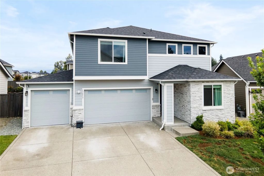 17513 124th Avenue Ct E, Puyallup